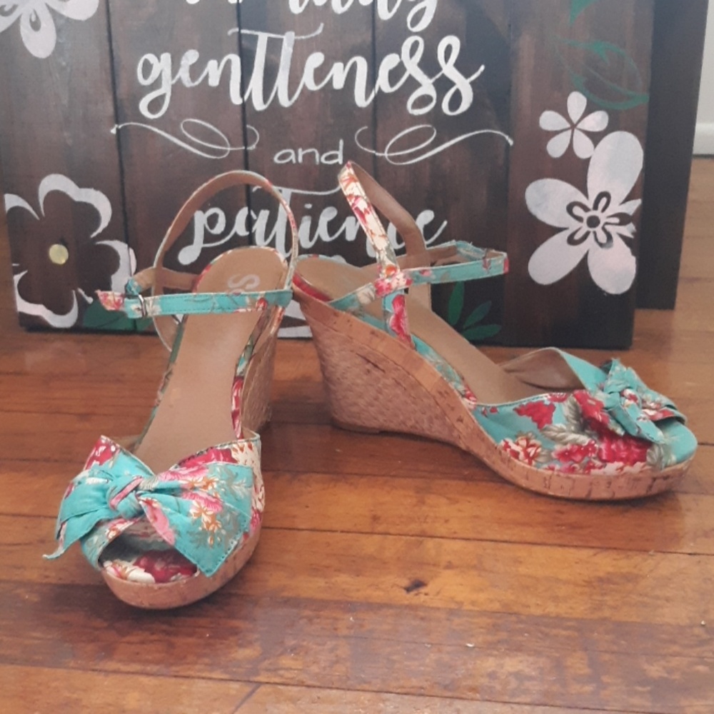 Cute floral wedges